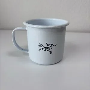 2個 アークテリクス ARC'TERYX エナメルマグカップ プロモ アークテリクス 非売品エナメルマグ 限定 2個 アークテリクス